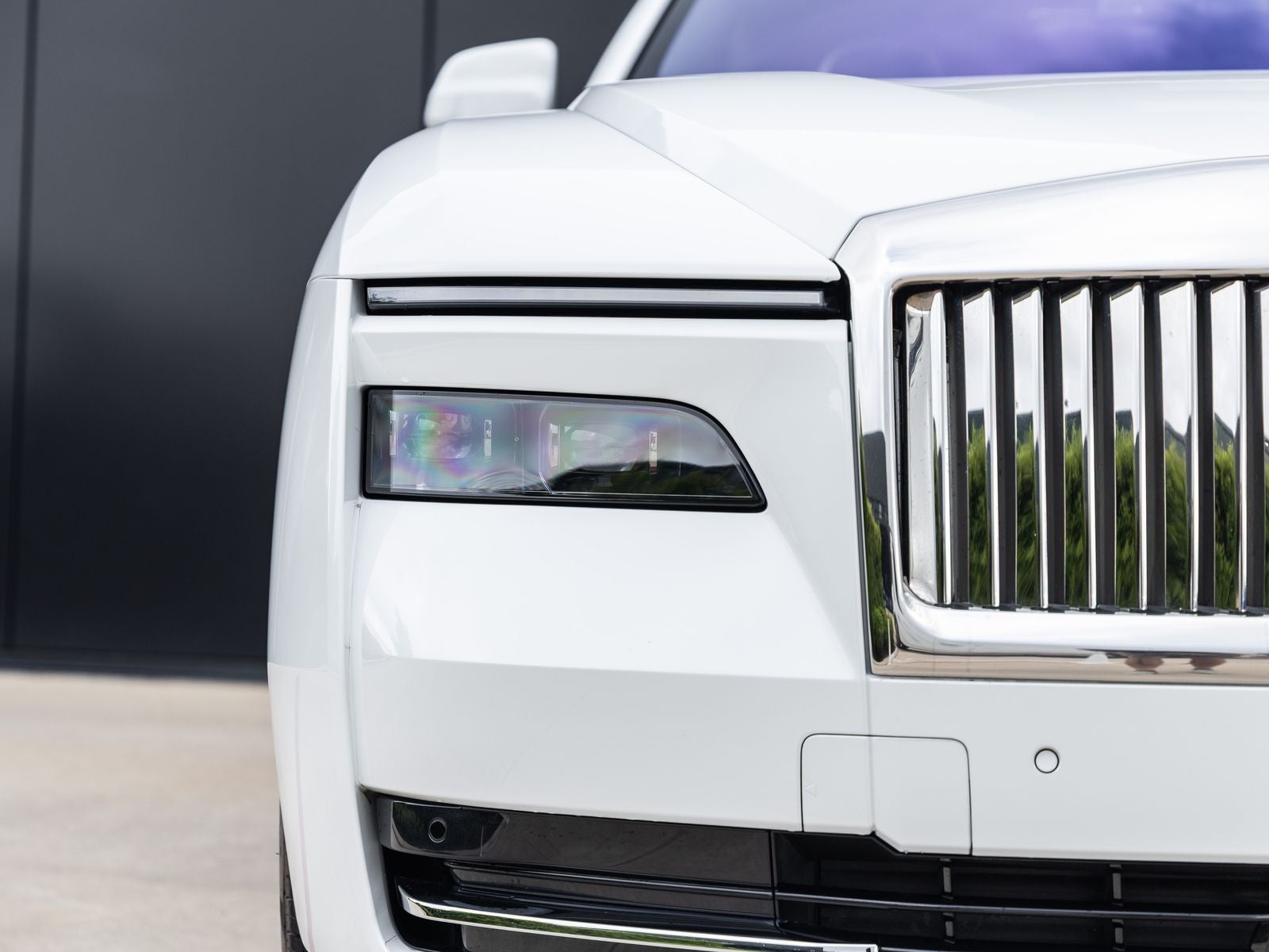 2024 Rolls-Royce Spectre 