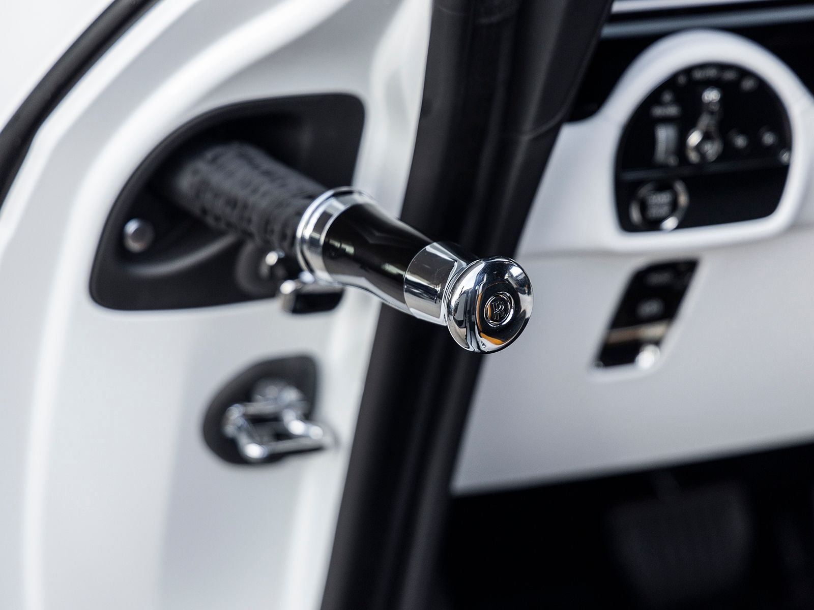 2024 Rolls-Royce Spectre 