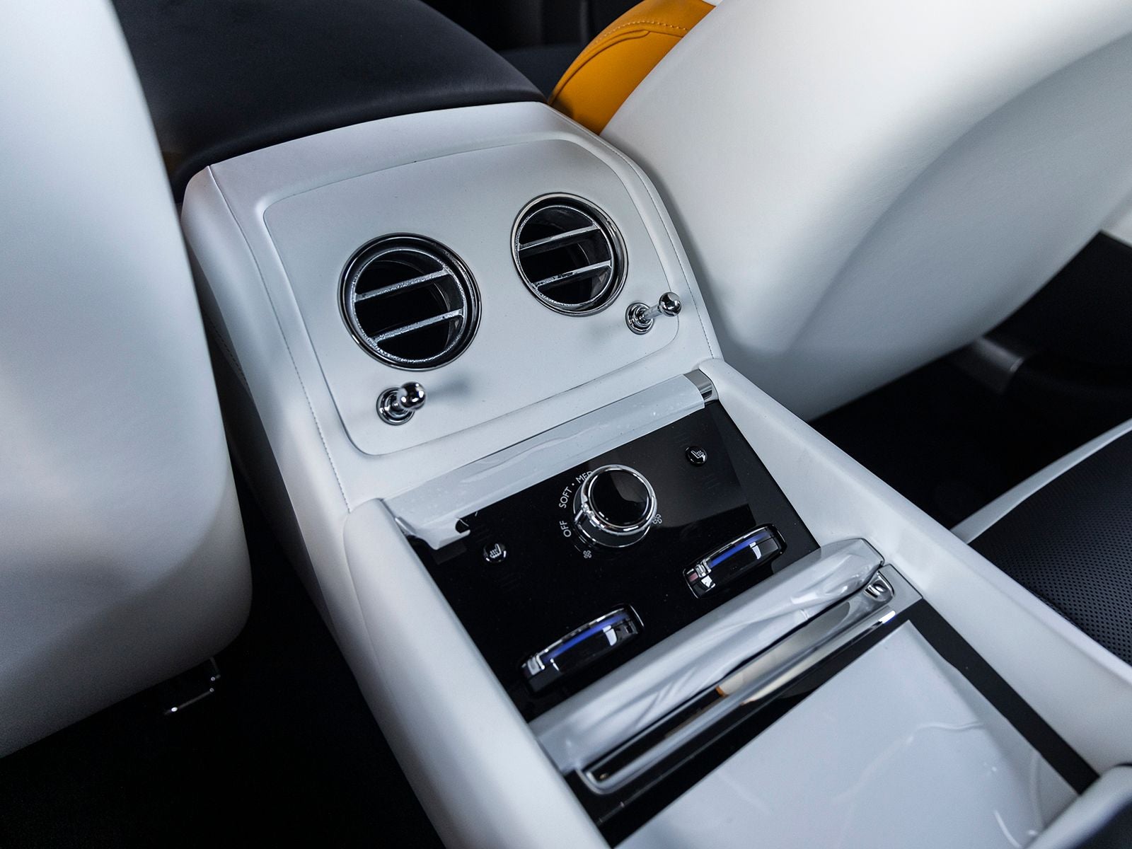 2024 Rolls-Royce Spectre 