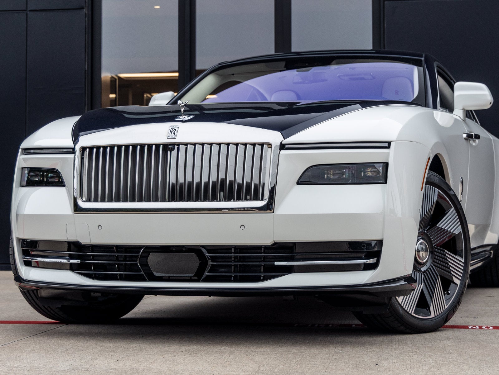 2026 Rolls-Royce Spectre 