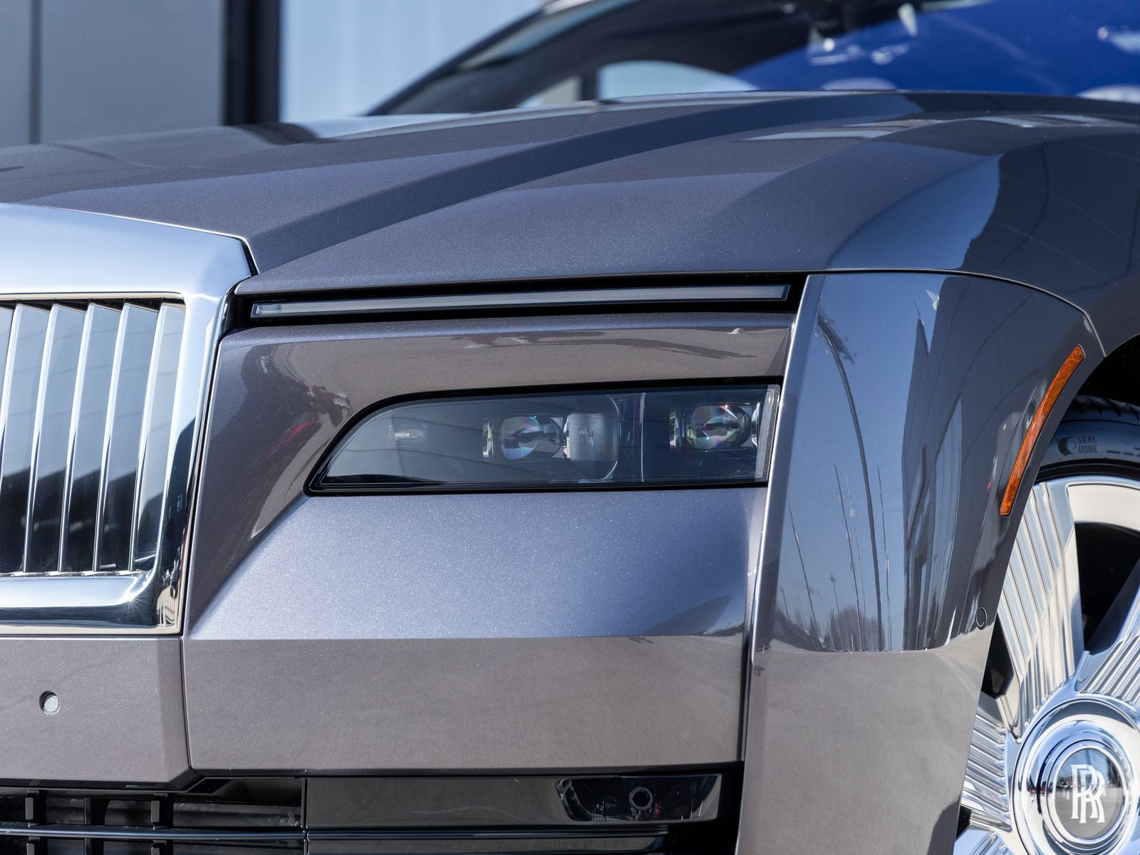 2025 Rolls-Royce Spectre 