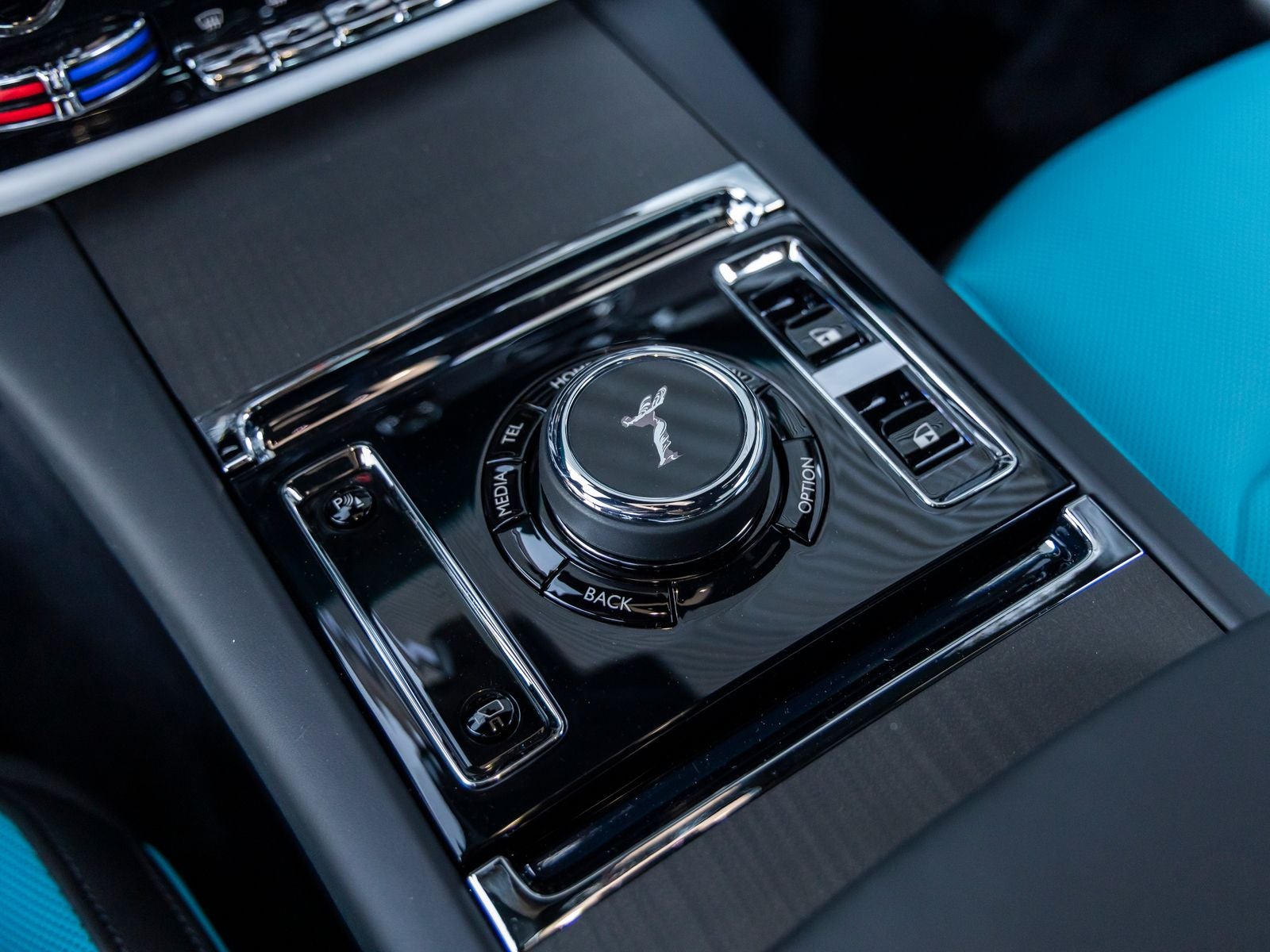 2025 Rolls-Royce Spectre 