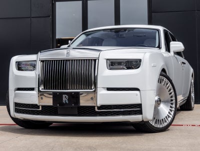 2023 Rolls-Royce Phantom Base