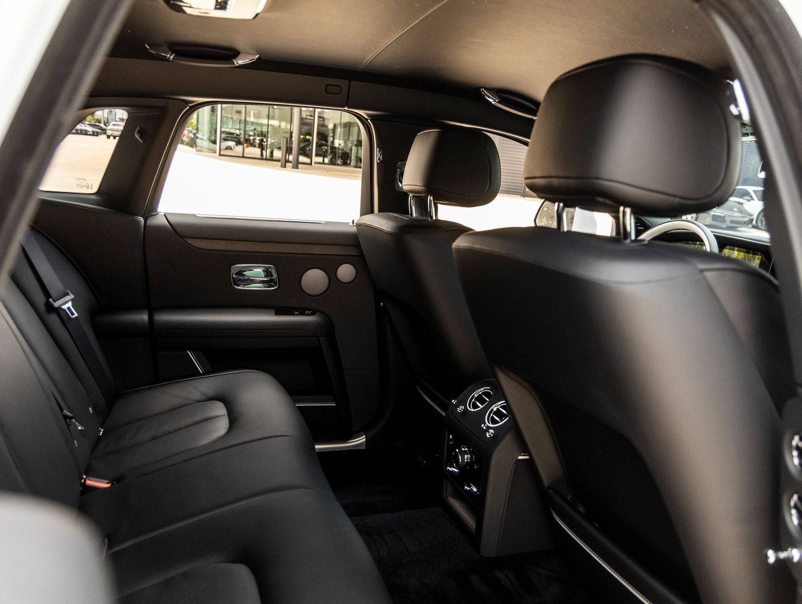 2024 Rolls-Royce Ghost 