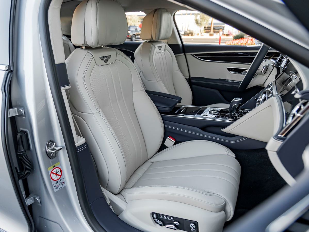 2026 Bentley Flying Spur Base