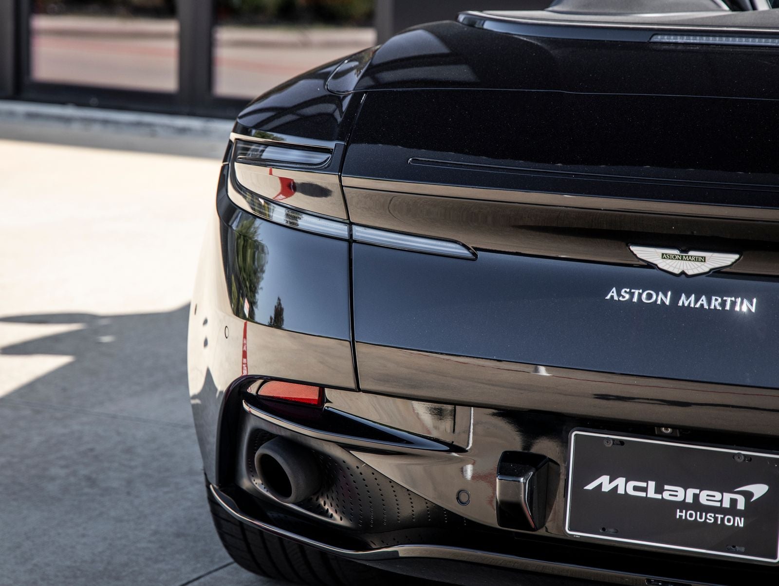 2019 Aston Martin DB11 Volante