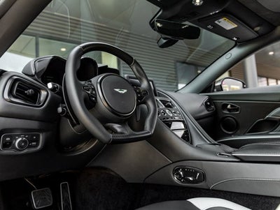 2022 Aston Martin DBS Superleggera