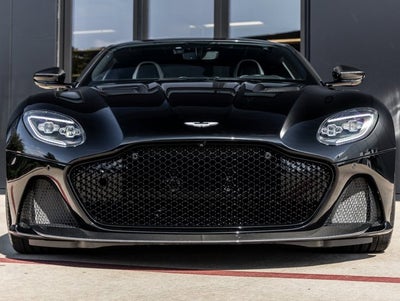 2022 Aston Martin DBS Superleggera