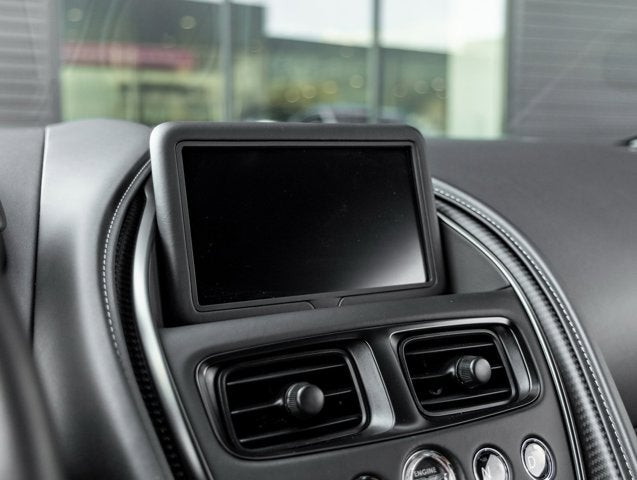 2022 Aston Martin DBS Superleggera