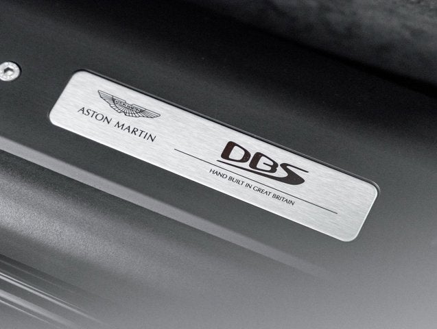 2022 Aston Martin DBS Superleggera