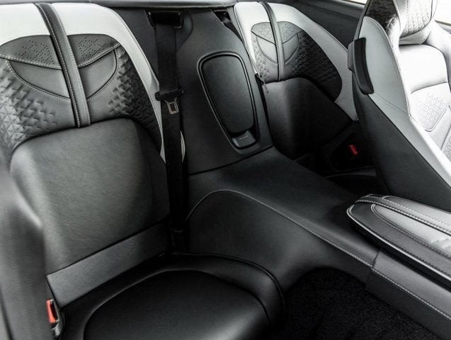 2022 Aston Martin DBS Superleggera