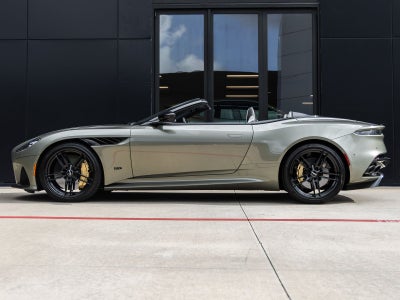 2023 Aston Martin DBS Volante