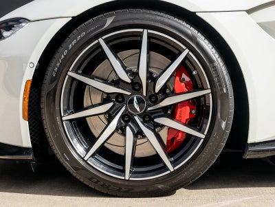 2019 Aston Martin Vantage Base