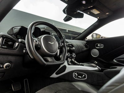 2019 Aston Martin Vantage Base