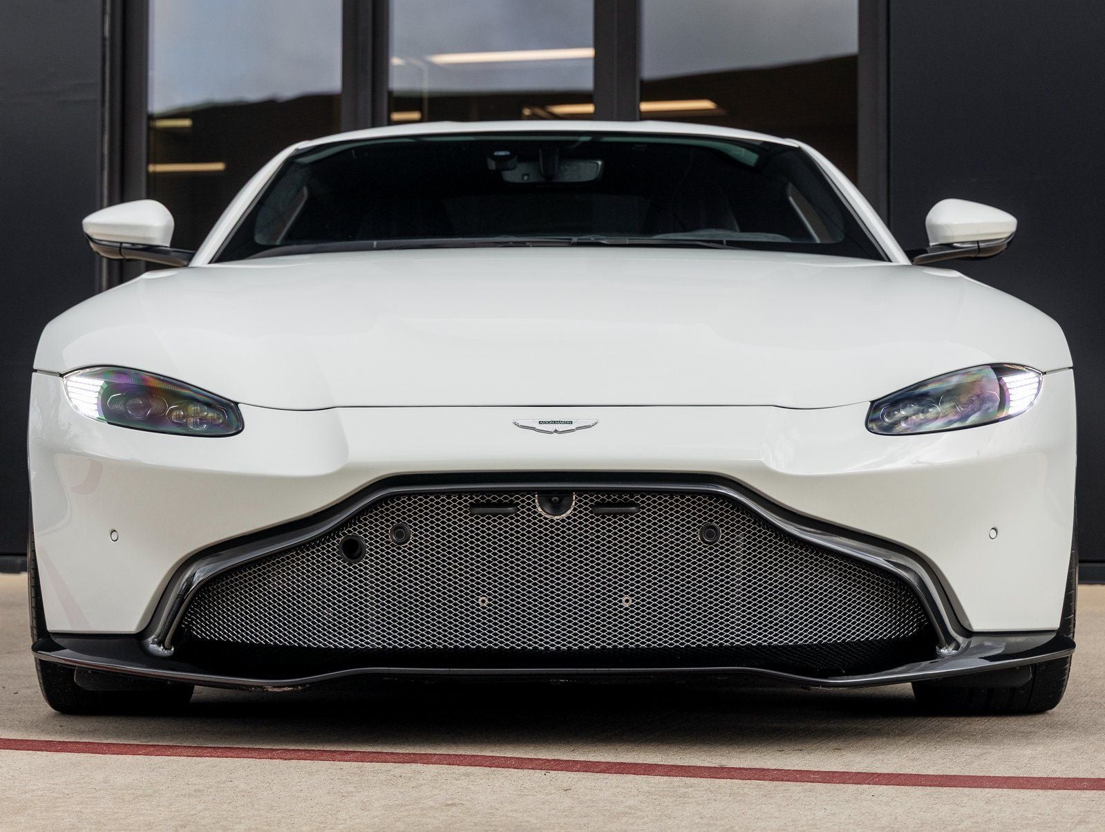 2019 Aston Martin Vantage Base