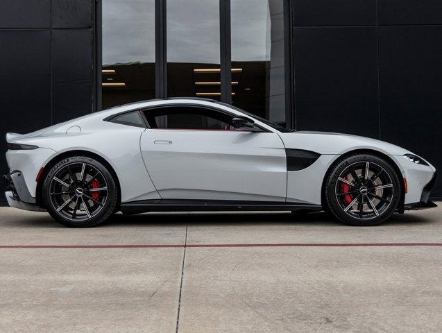 2020 Aston Martin Vantage Base