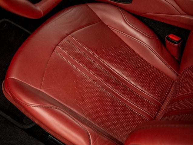 2020 Aston Martin Vantage Base