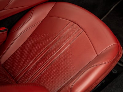 2020 Aston Martin Vantage Base