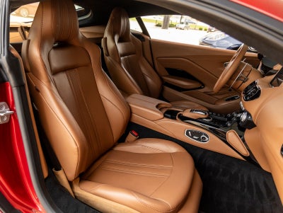 2020 Aston Martin Vantage Base