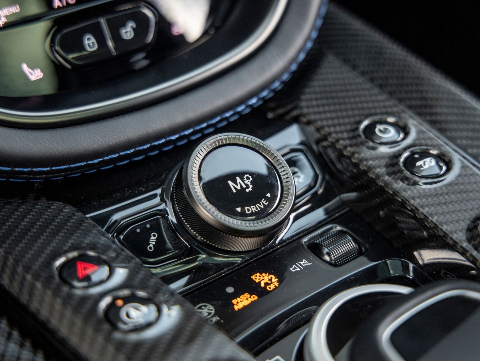 2023 Aston Martin DBX 707