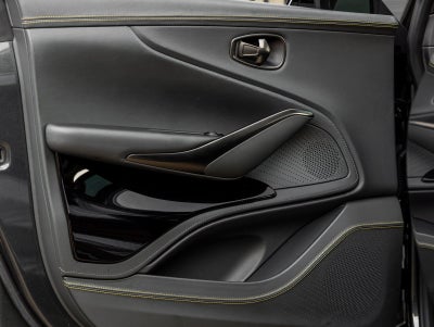 2024 Aston Martin DBX 707