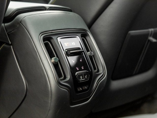 2024 Aston Martin DBX 707