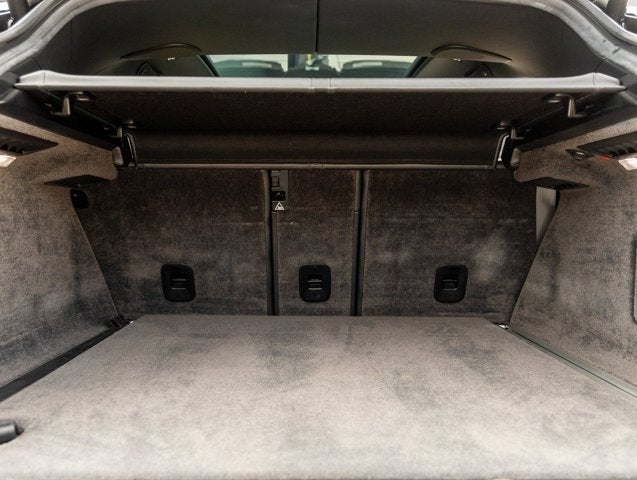 2024 Aston Martin DBX 707