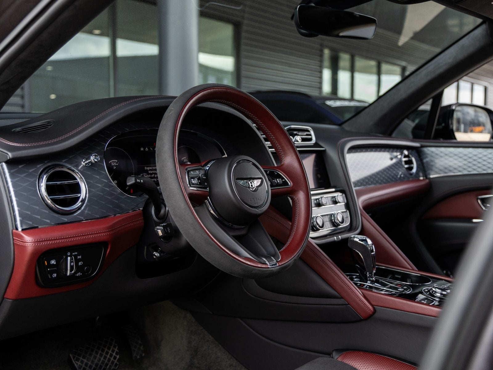 2022 Bentley Bentayga V8