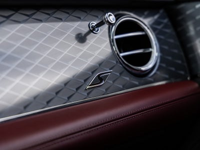 2022 Bentley Bentayga V8