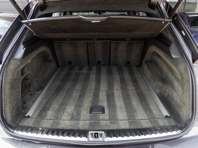 2022 Bentley Bentayga V8