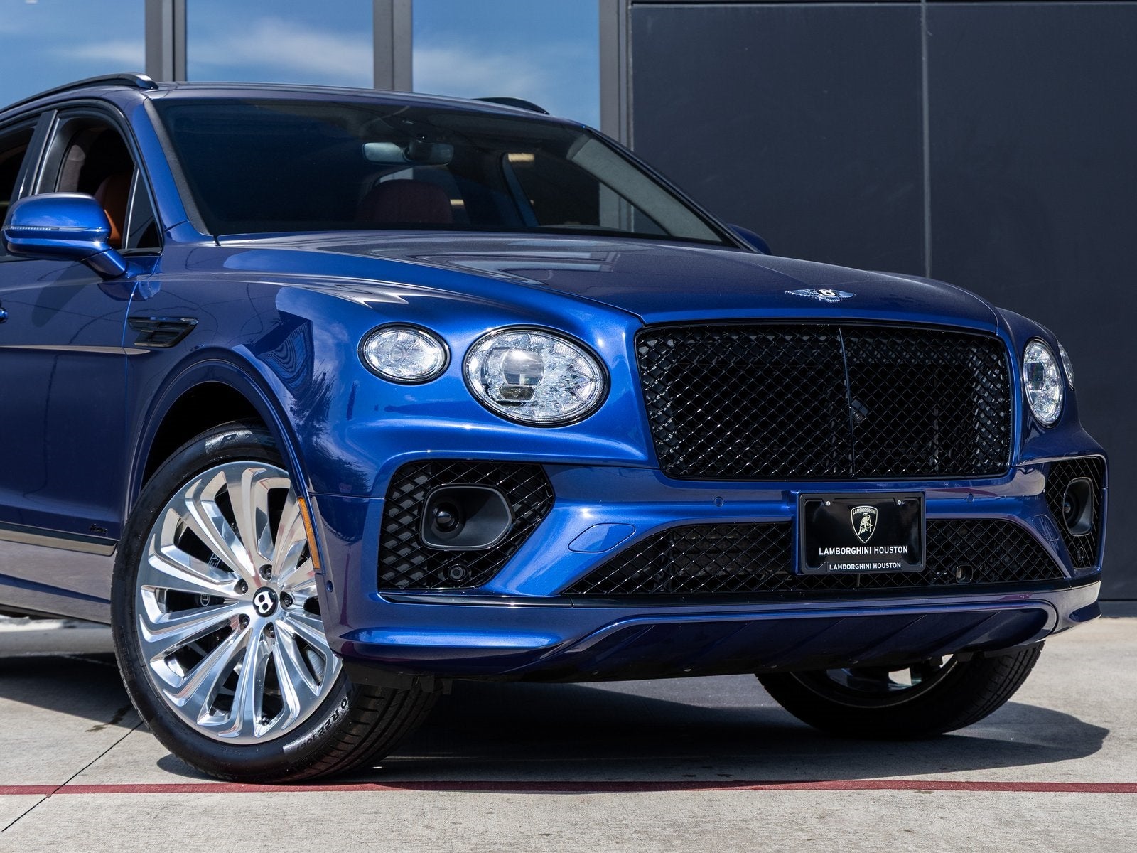 2023 Bentley Bentayga Base