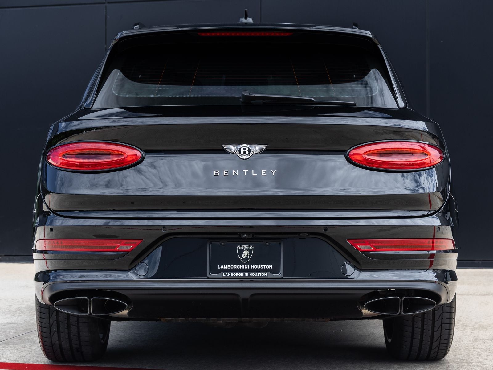 2023 Bentley Bentayga Base