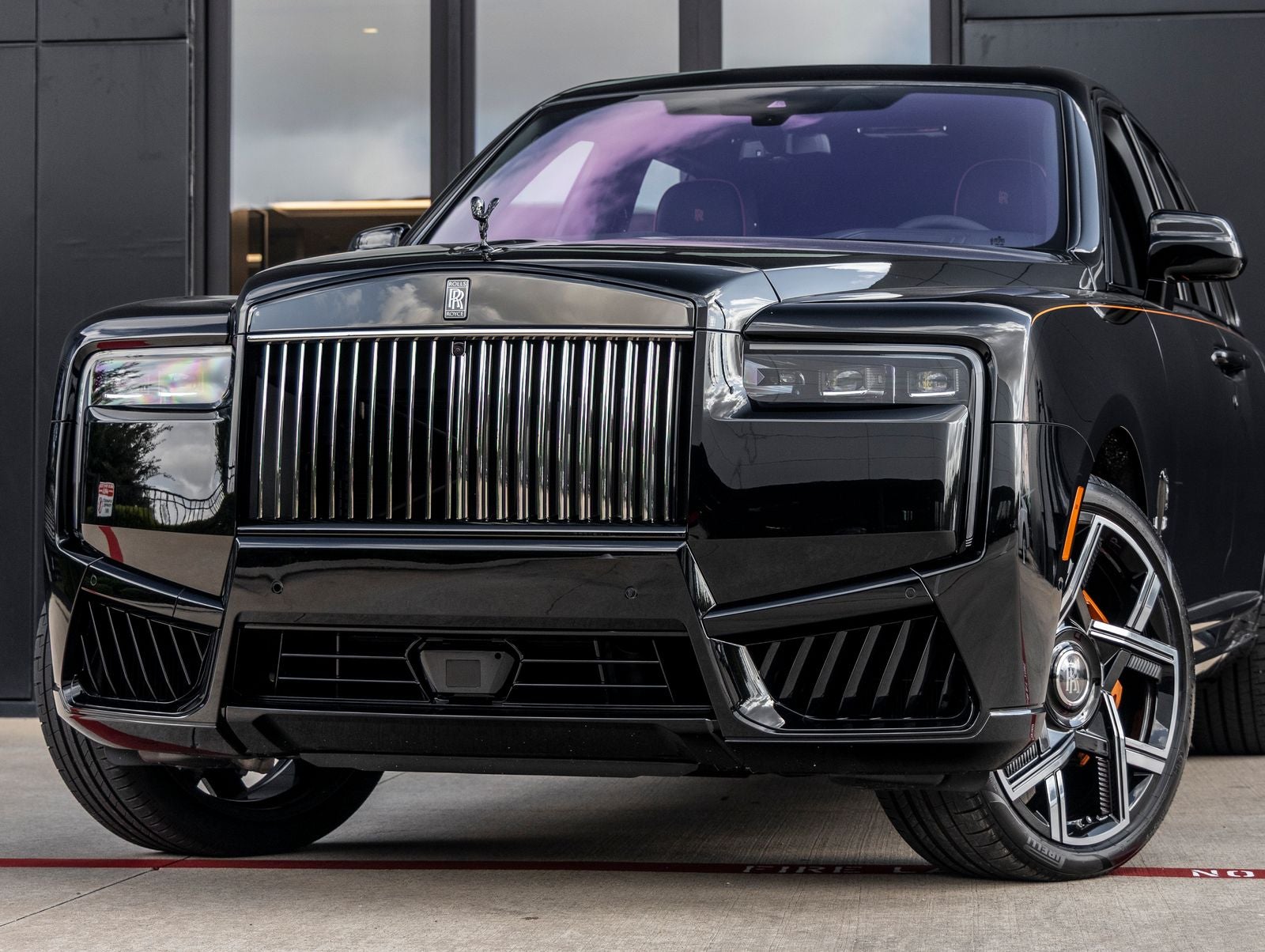 2026 Rolls-Royce Cullinan Black Badge