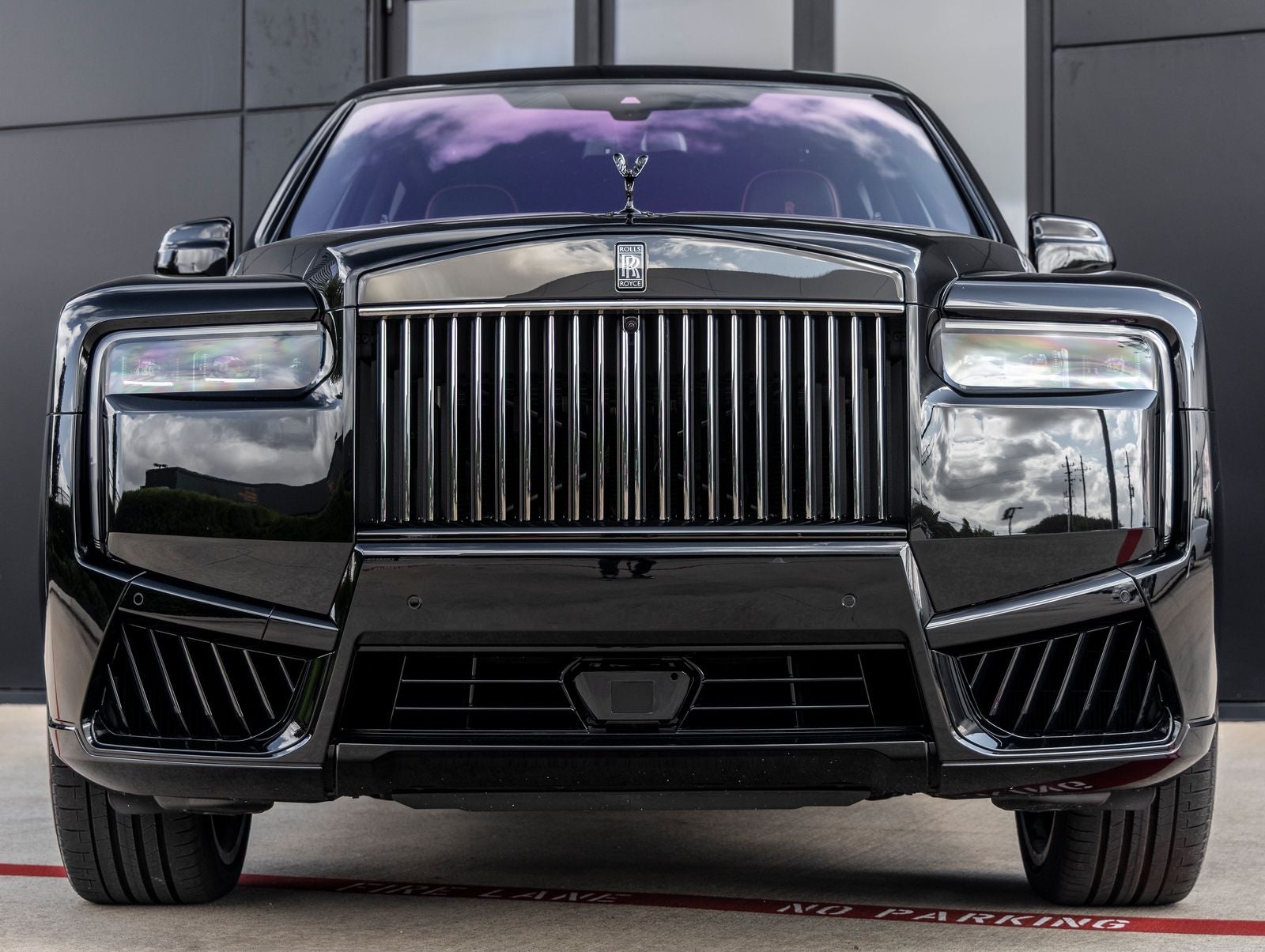 2026 Rolls-Royce Cullinan Black Badge