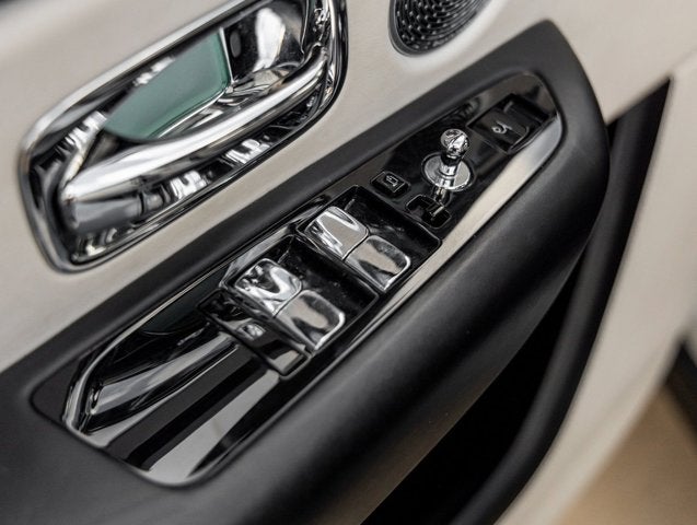 2019 Rolls-Royce Cullinan Base