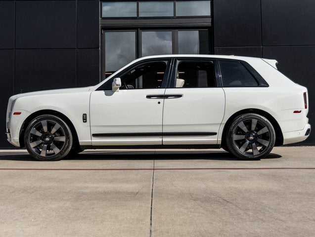 2019 Rolls-Royce Cullinan Base
