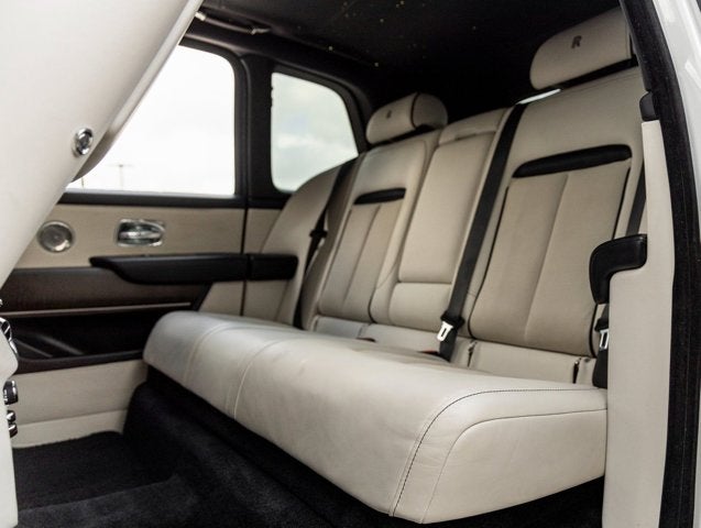 2019 Rolls-Royce Cullinan Base