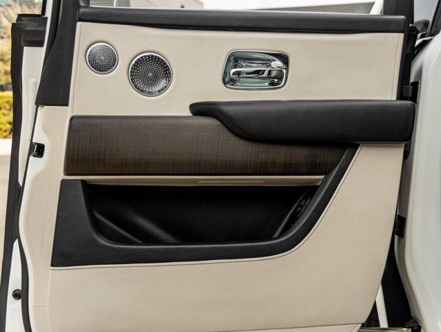 2019 Rolls-Royce Cullinan Base