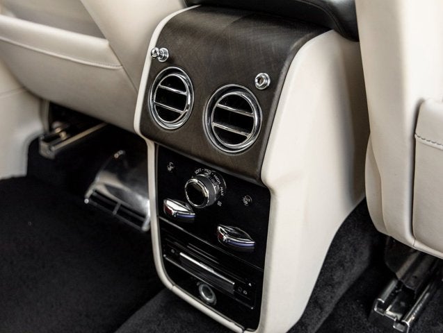 2019 Rolls-Royce Cullinan Base