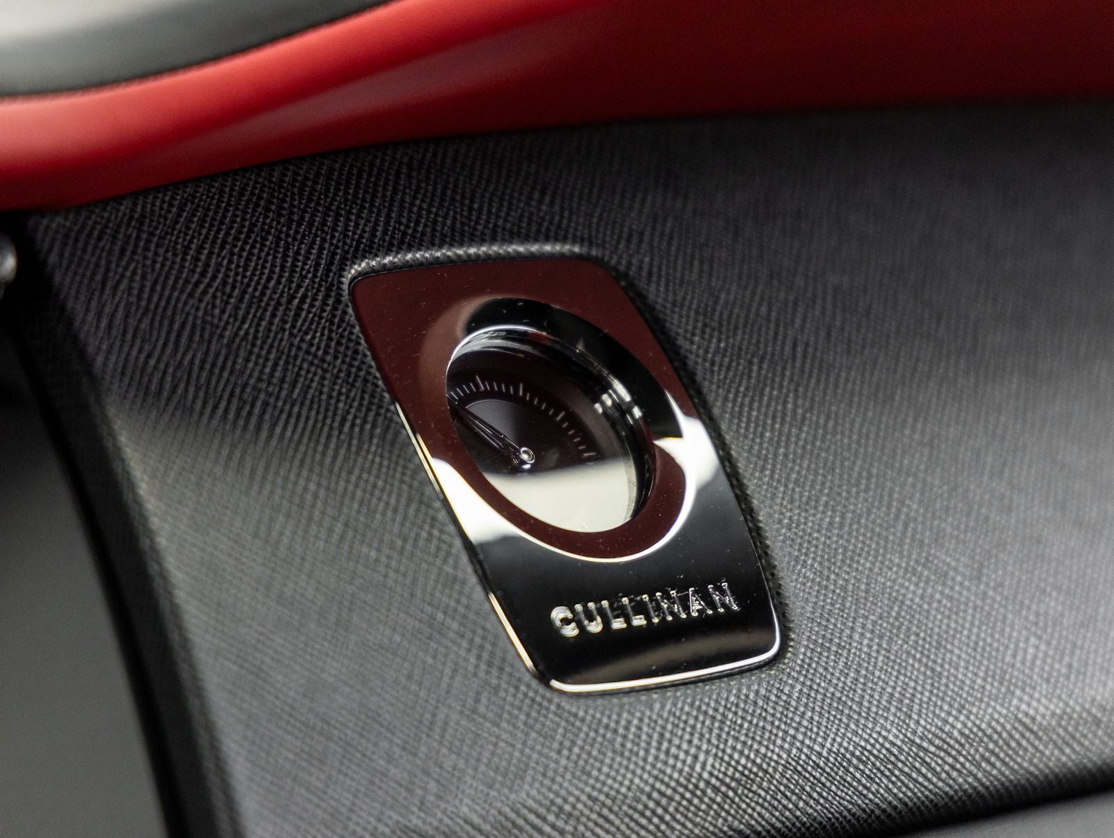 2023 Rolls-Royce Cullinan Base