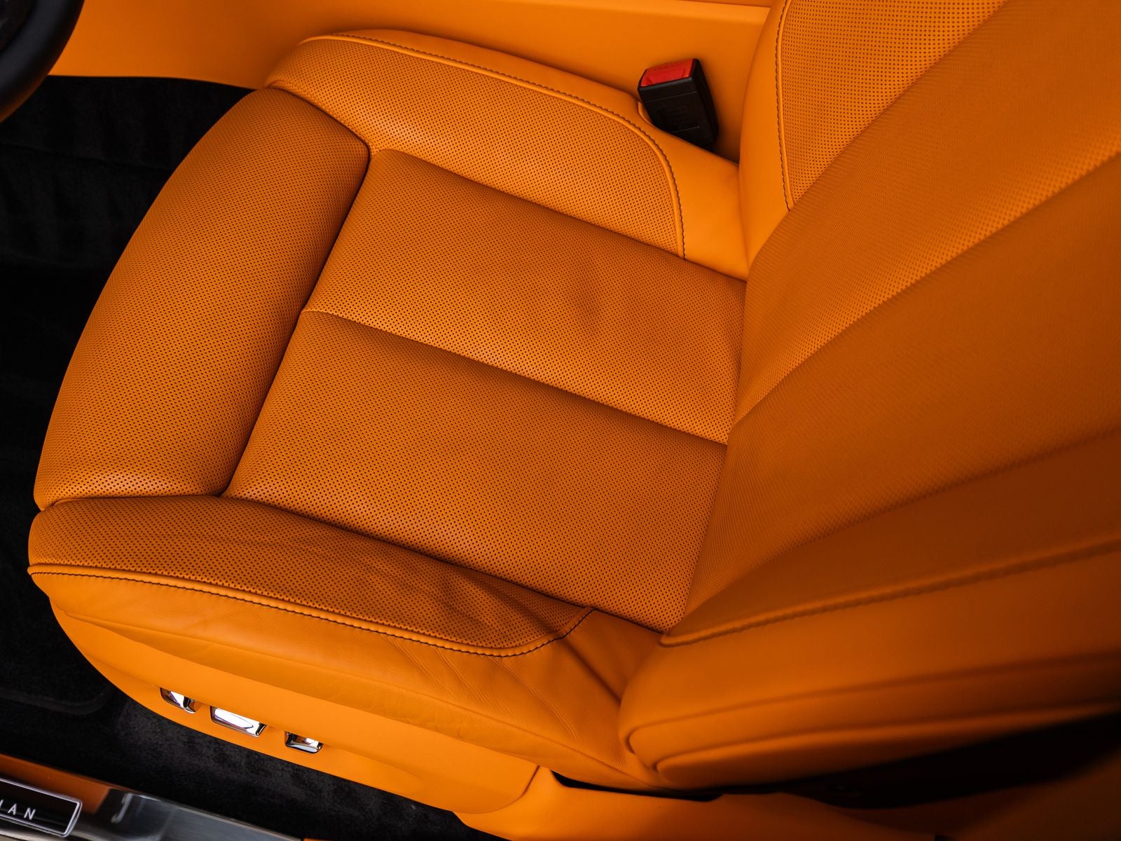 2023 Rolls-Royce Black Badge Cullinan Black Badge