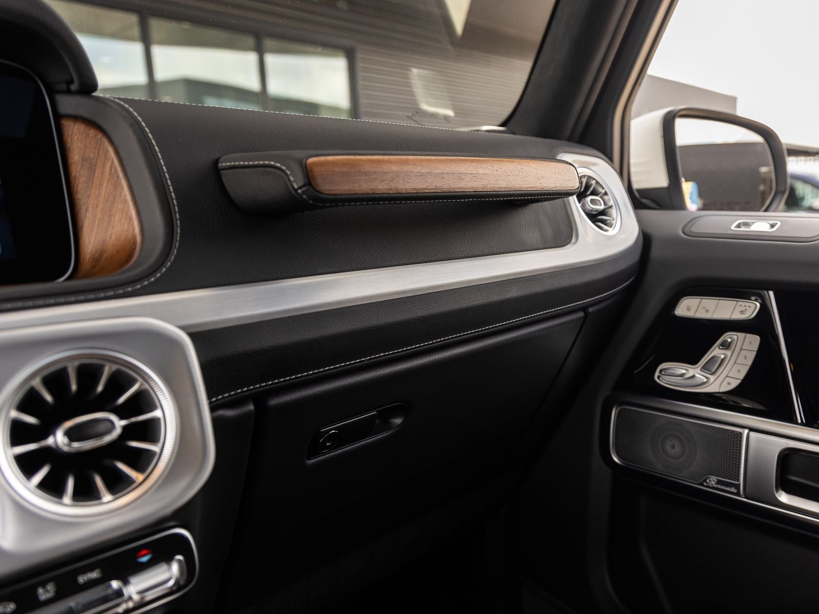 2025 Mercedes-Benz G-Class G 550