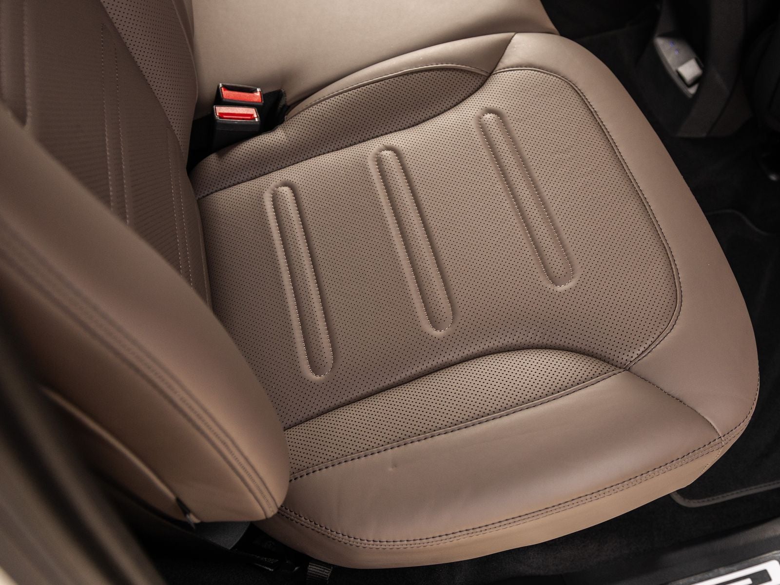 2025 Mercedes-Benz G-Class G 550