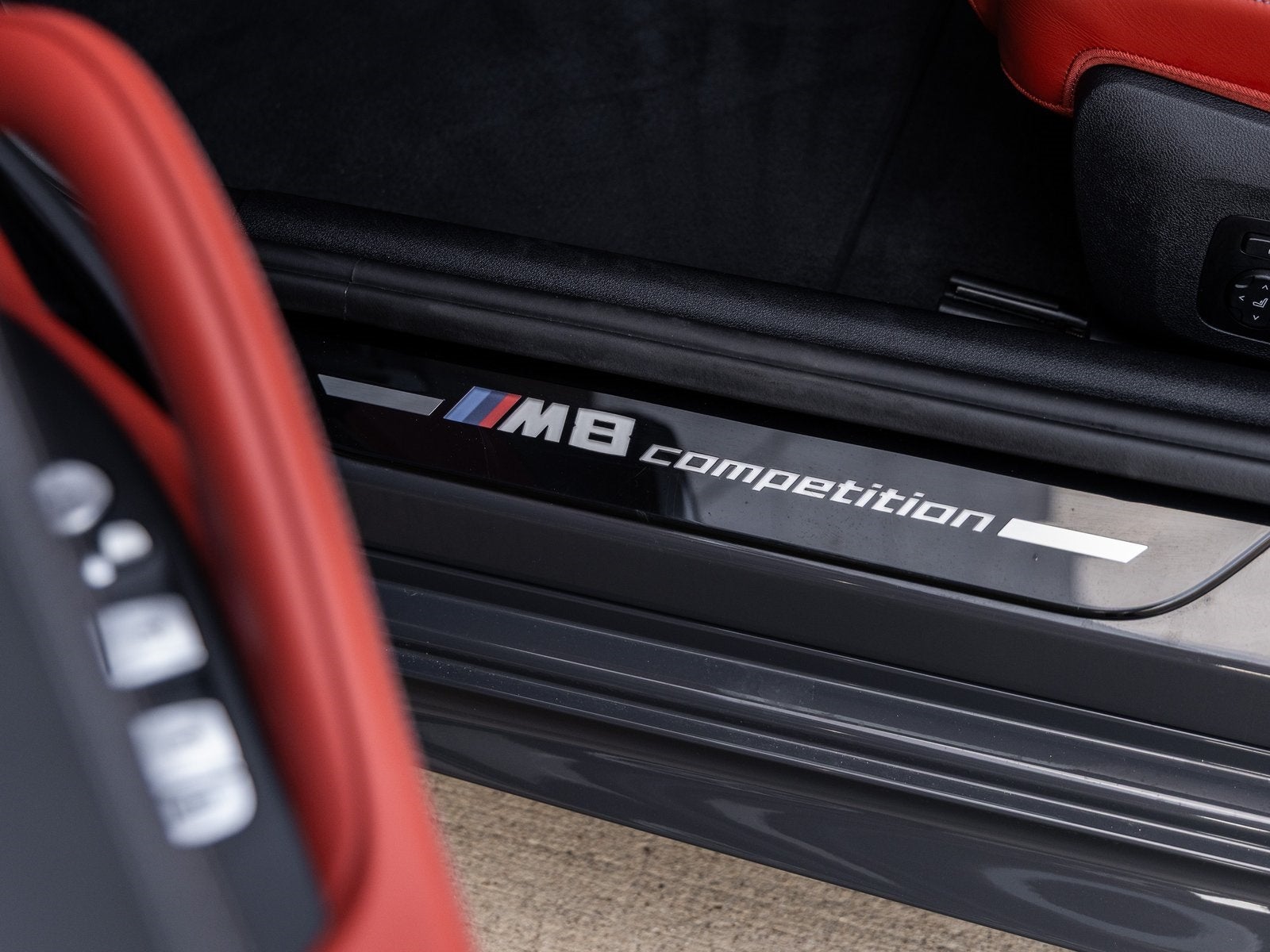 2025 BMW M8 Competition