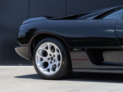2001 Lamborghini Diablo VT 6.0 Base
