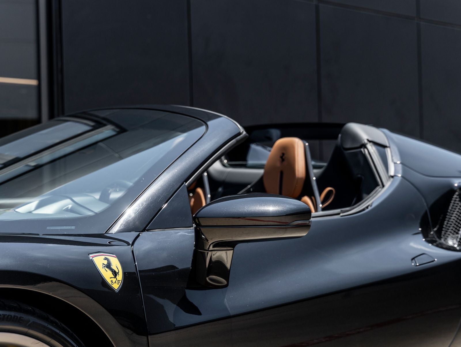 2025 Ferrari 296 GTS Base