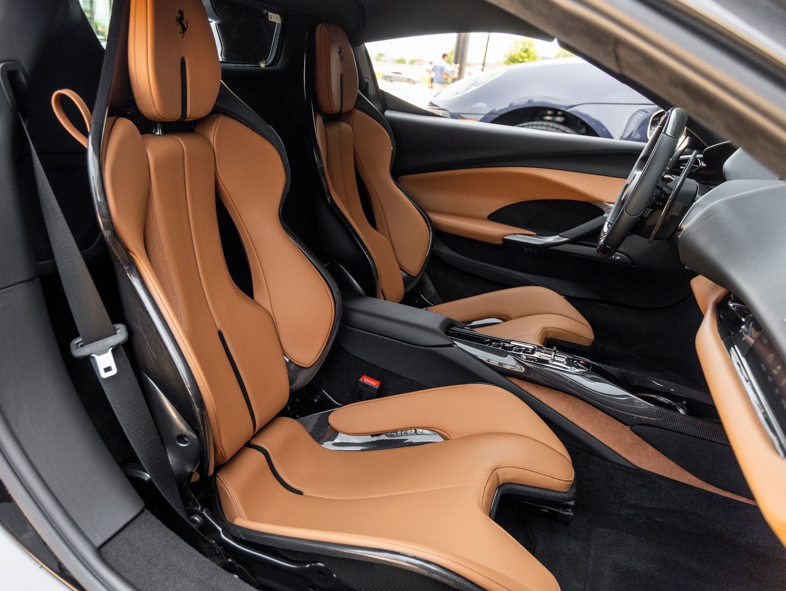 2025 Ferrari 296 GTS Base