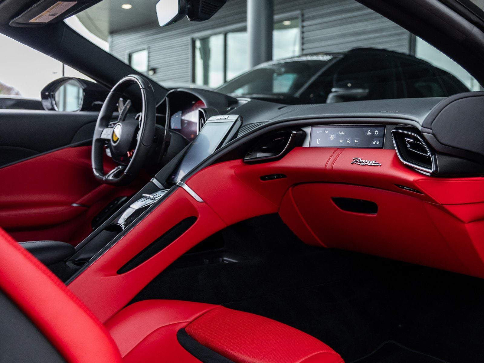 2024 Ferrari Roma Base