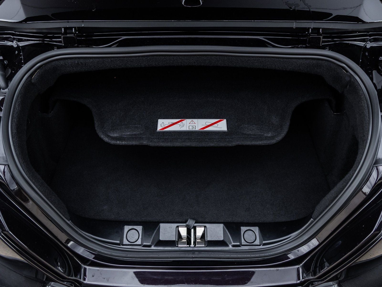 2024 Ferrari Roma Base