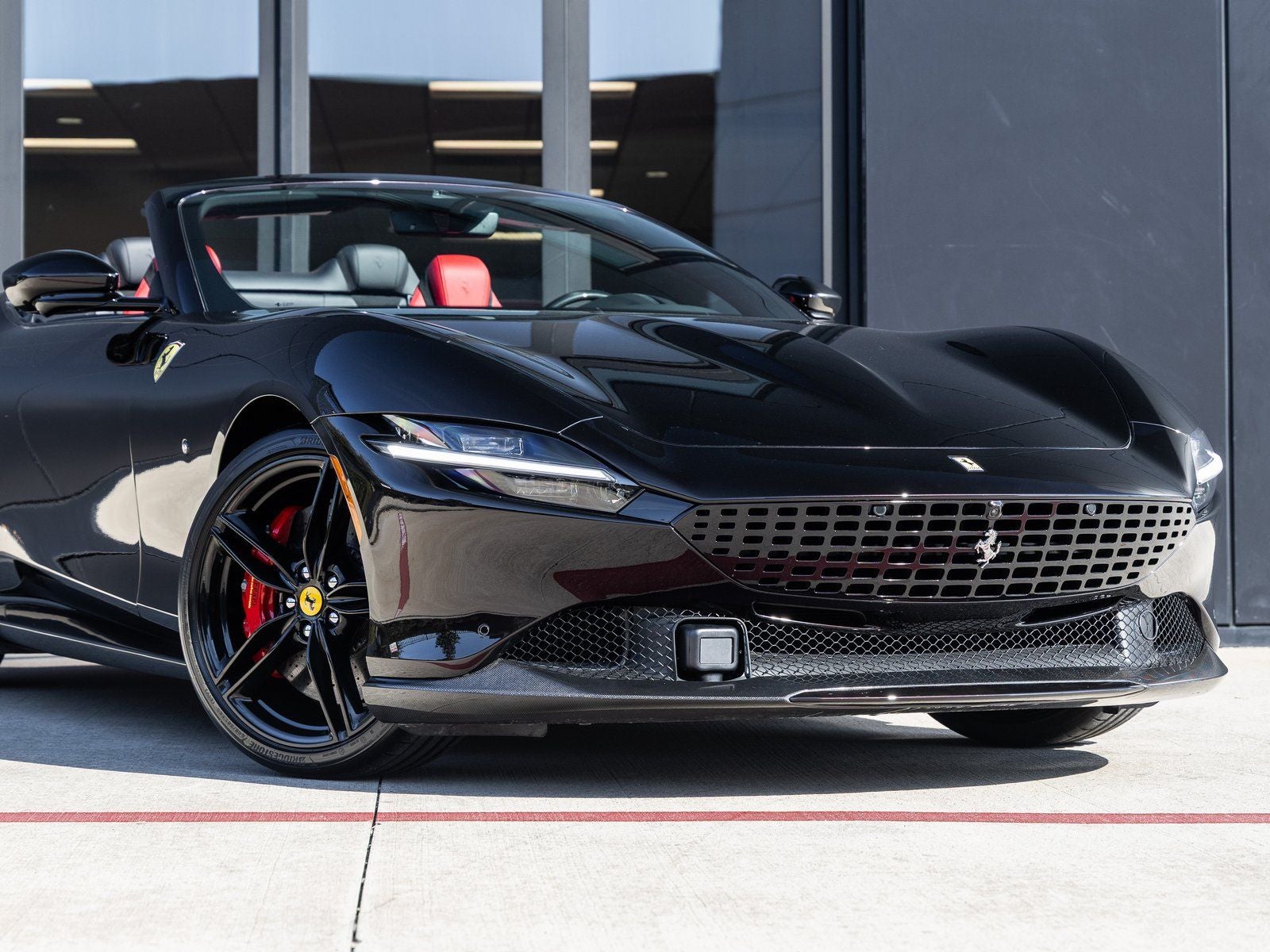 2024 Ferrari Roma Base